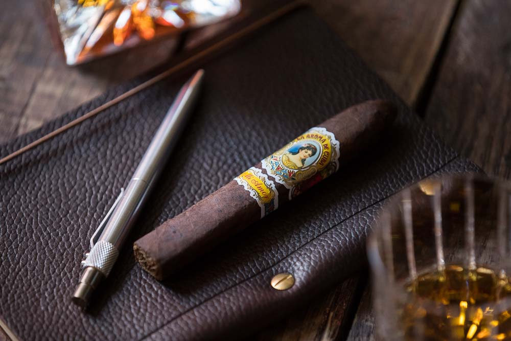 Ashton La Aroma De Cuba Mi Amor Belicoso